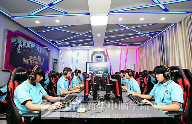 學電腦去哪里？選擇從事計算機軟件科技的最佳途徑